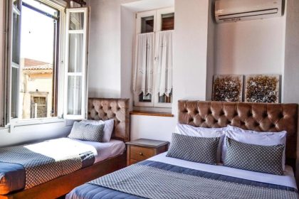 Deluxe Bozzali Hotel