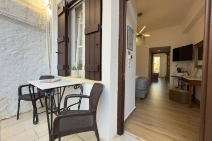 Deluxe Bozzali Hotel