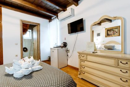 Deluxe Bozzali Hotel